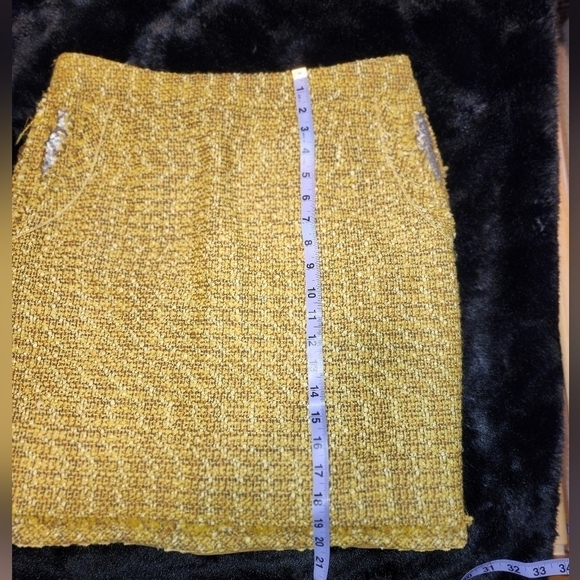 Tuzzi knit skirt with sequin detailing on hips - Picture 7 of 9